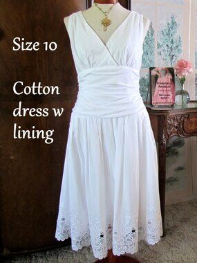 WHITE COTTON DRESS, 10, RICH LACE, PETTICOAT, LINING; ELEGANT, CLASSY SLEEVELESS